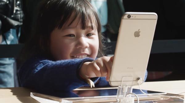 Cách giúp cha mẹ kiểm soát việc dùng iPhone, iPad của con cái