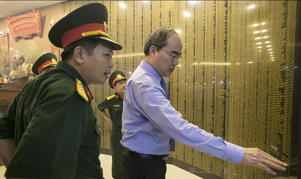 ‘Bằng mọi cách chúng ta phải đưa đồng đội trở về’