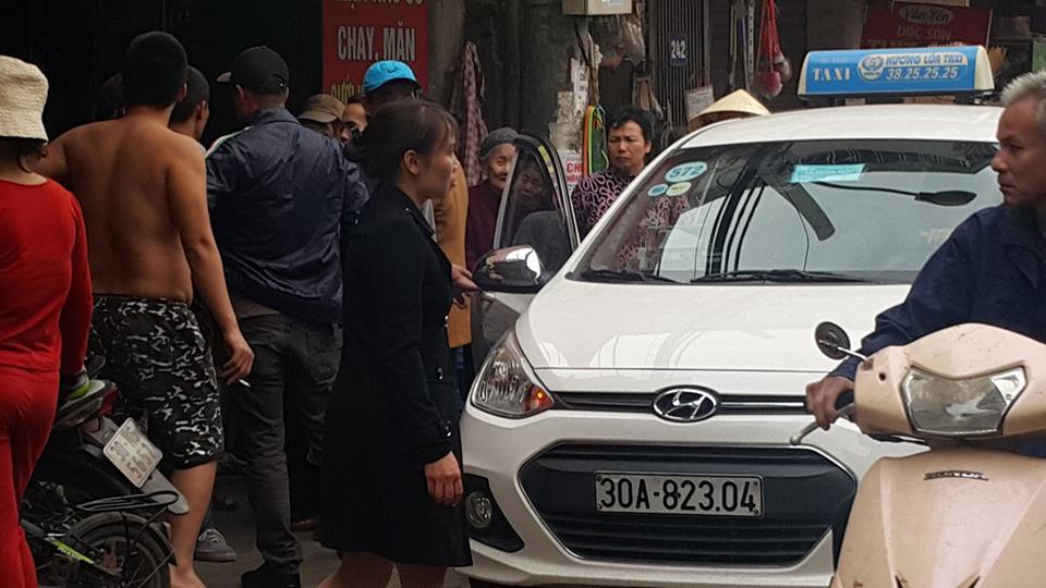 Hà Nội: Thiếu nữ treo cổ tự vẫn trong quán ăn ở chợ