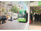 Phạt 1,2 triệu đồng ô tô lấn làn buýt nhanh BRT