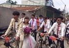 Chú rể Hà thành rước dâu bằng dàn xe đạp cổ