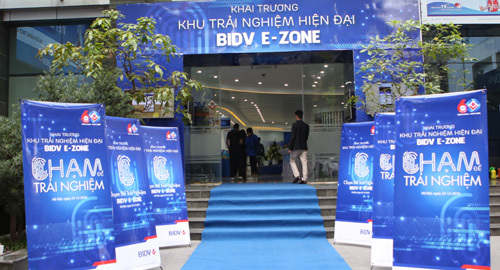 Trải nghiệm ngân hàng số tại BIDV E-Zone