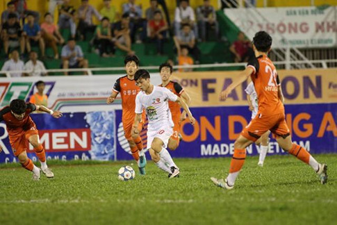 Trực tiếp U21 HAGL vs U21 Yokohama: Thuốc thử liều cao