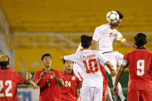 U21 Việt Nam và U21 Thái Lan phút thứ 3