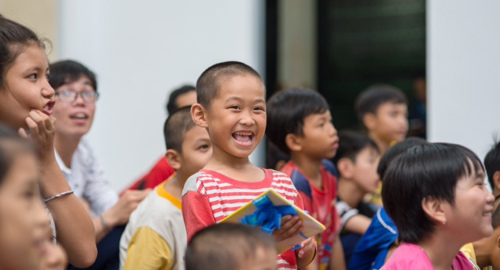 Ứng dụng kết nối nhà hảo tâm và trẻ em nghèo