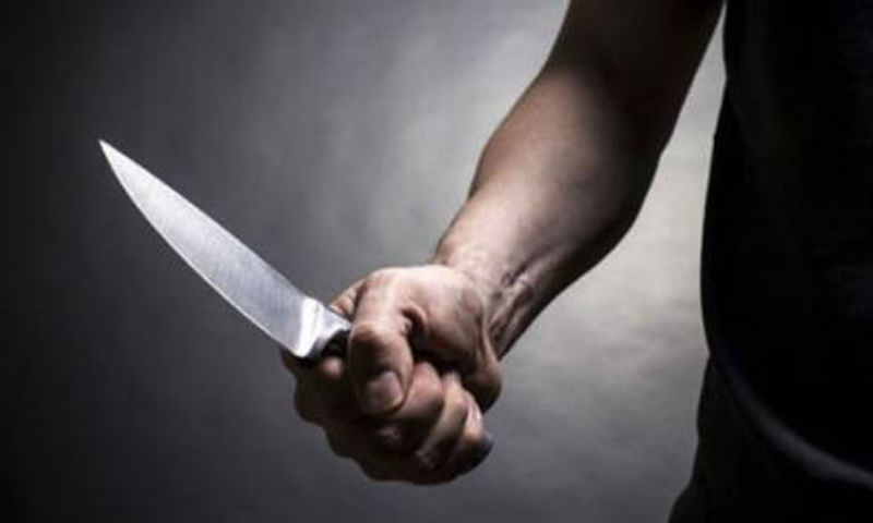Chồng đâm vợ chết tại nhà vì ghen