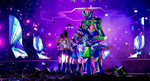 ‘Cháy’ cùng 4 siêu Robot âm nhạc mùa lễ hội