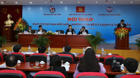 Tỉnh táo sử dụng nguồn tin trên mạng xã hội