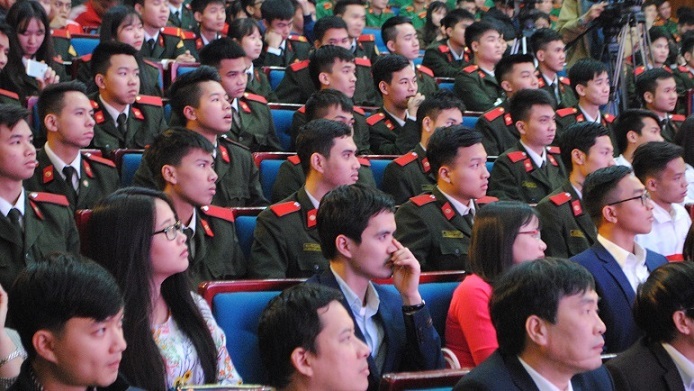 Trao giải cuộc thi viết thanh niên với chủ quyền biển đảo