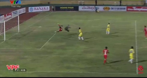 Hà Nội FC vs Than Quảng Ninh phút thứ 74