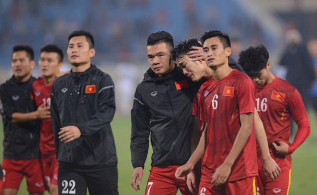 Những sự kiện đáng quên của bóng đá Việt Nam năm 2016