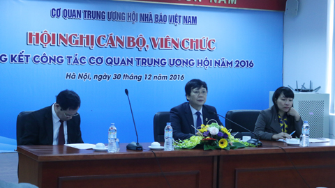 Quán triệt thực hiện quy định đạo đức người làm báo