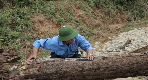 Người trao Tết sum vầy: Cho trọn vẹn niềm vui đoàn viên