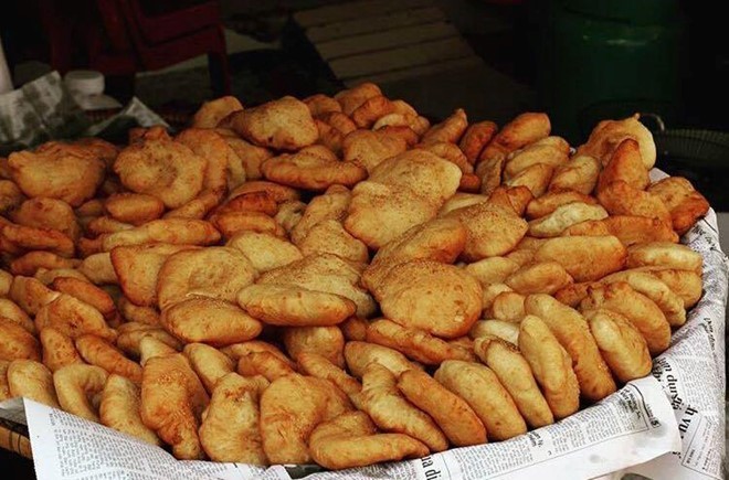 Những món bánh rán hấp dẫn cho ngày đông Hà Nội