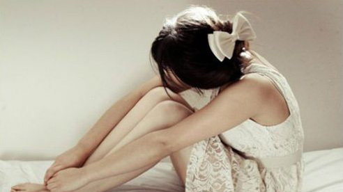 6 năm lấy chồng nhà giàu, bế con trốn về ngoại ăn Tết 1 ngày