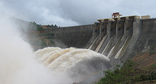 Đội chi phí thêm 4.600 tỷ, tài chính ngành điện lại gặp khó