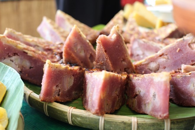 Những món bánh miền Tây quen thuộc với người Sài thành