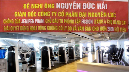 Chồng Jennifer Phạm lên tiếng về việc đóng cửa phòng tập