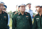 Hai Bộ trưởng thị sát việc xử lý dioxin sân bay Đà Nẵng