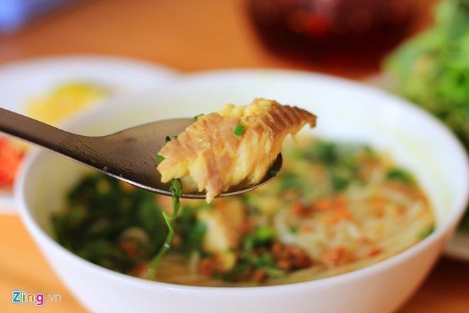 Cách nấu bún nước lèo cá lóc chuẩn miền Tây