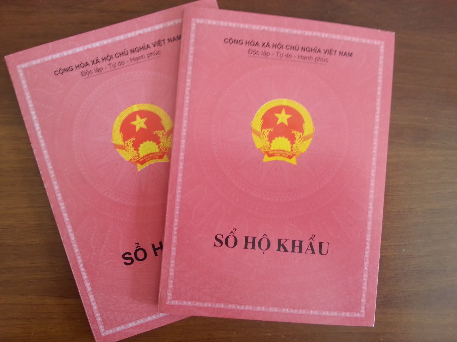 Nhà Hà Nội: xây trước hay nhập khẩu trước mới xây?