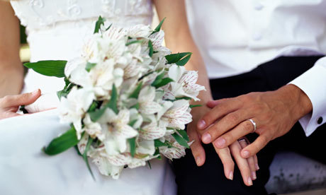 'Chị dâu vàng đeo trĩu cổ, tôi được nhõn 1 chỉ'