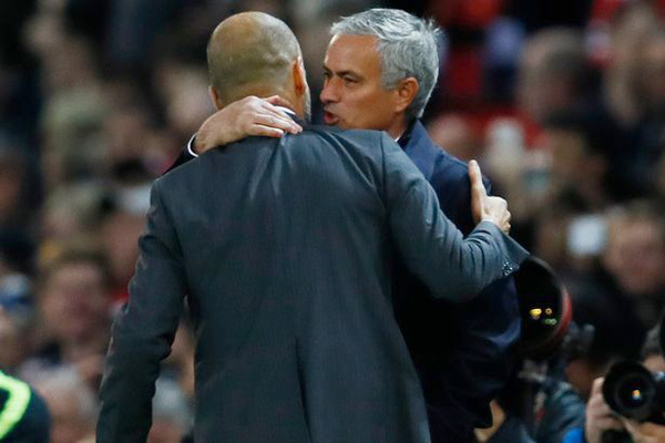 Mourinho dạy Pep: Tiền bạc không mua được tình yêu