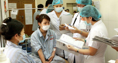 Đổi mới phong cách, thái độ phục vụ, hướng tới sự hài lòng của người bệnh