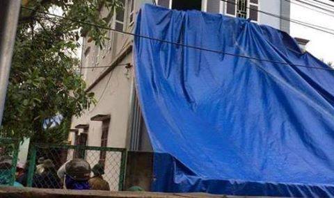 Hà Nội: Chồng đâm vợ tử vong bằng nhiều nhát dao