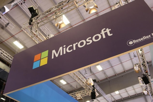 Microsoft bị kiện vì để nhân viên xem video sex