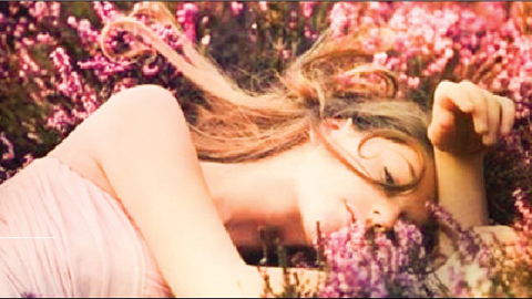 Bạn biết gì về ngày thứ 14 hân hoan