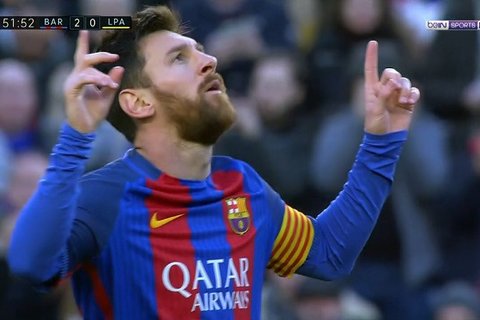 Khen Messi, Raul bị fan Real chửi như tát nước