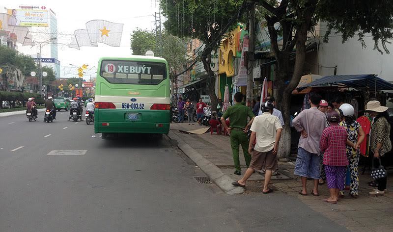 Nam thanh niên đột tử giữa trung tâm Cần Thơ
