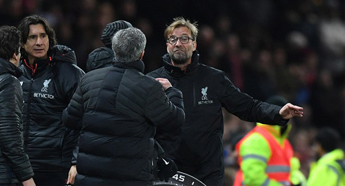 Klopp nổi điên, lao vào định ăn thua đủ với Mourinho