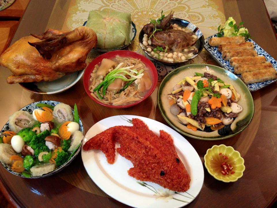 Mâm cỗ cúng ông Công ông Táo cần chuẩn bị gì?