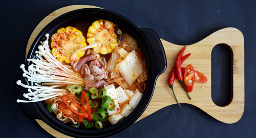 Sao phải ngậm ngùi chia tay mì ăn liền?