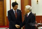 Tổng bí thư tiếp Thủ tướng Nhật Bản