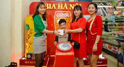 Tết uống bia vàng, xuân sang mang lộc tới