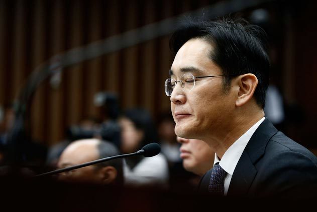 Người thừa kế tập đoàn Samsung đối mặt nguy cơ bị bắt giam