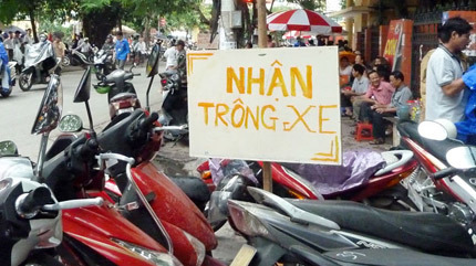 Phí đỗ xe ở Hà Nội cao hơn cả Bangkok, Jakarta