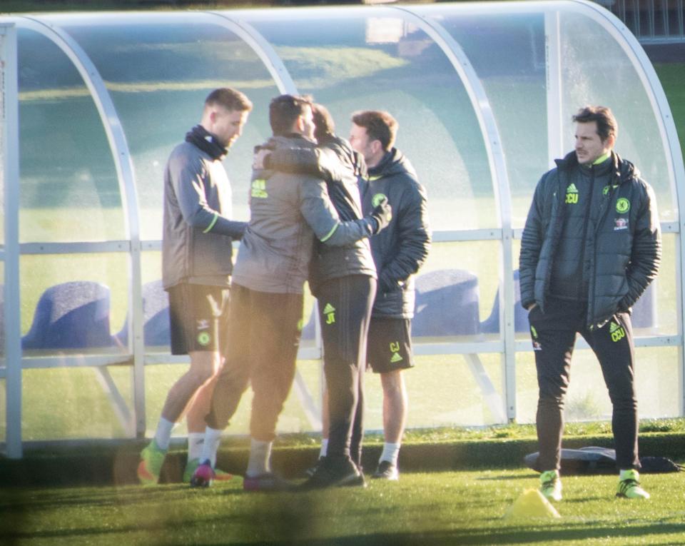 Diego Costa nhận lỗi, làm hòa với phó tướng Conte