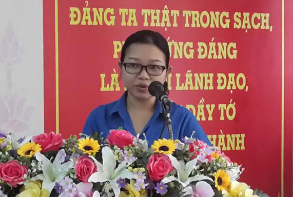 Nữ bí thư Thành đoàn bị kỷ luật do nhờ người đi học