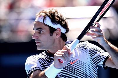 Australia Open: Federer thẳng tiến vòng 3