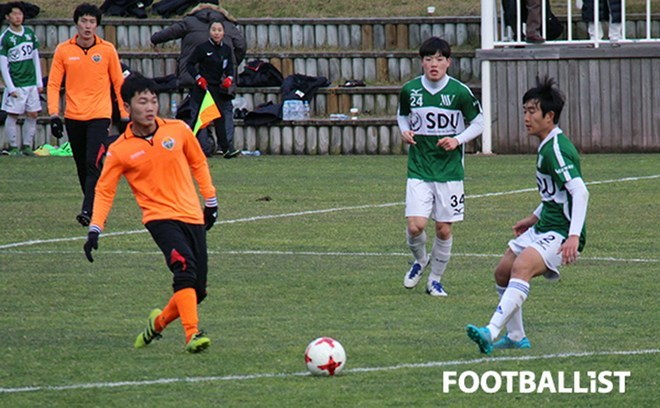 Xuân Trường tỏa sáng trong trận thắng 5-0 của Gangwon