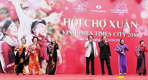 Hội chợ Xuân Vinhomes 2017 tái hiện không gian Tết cổ truyền