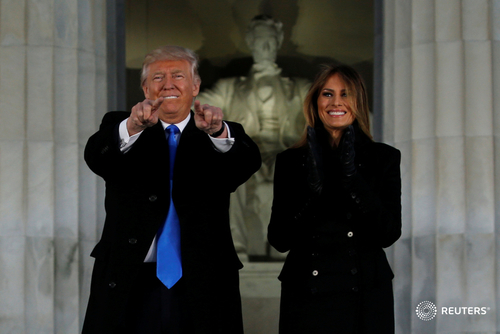 Donald Trump nghe hòa nhạc, chuẩn bị nhậm chức