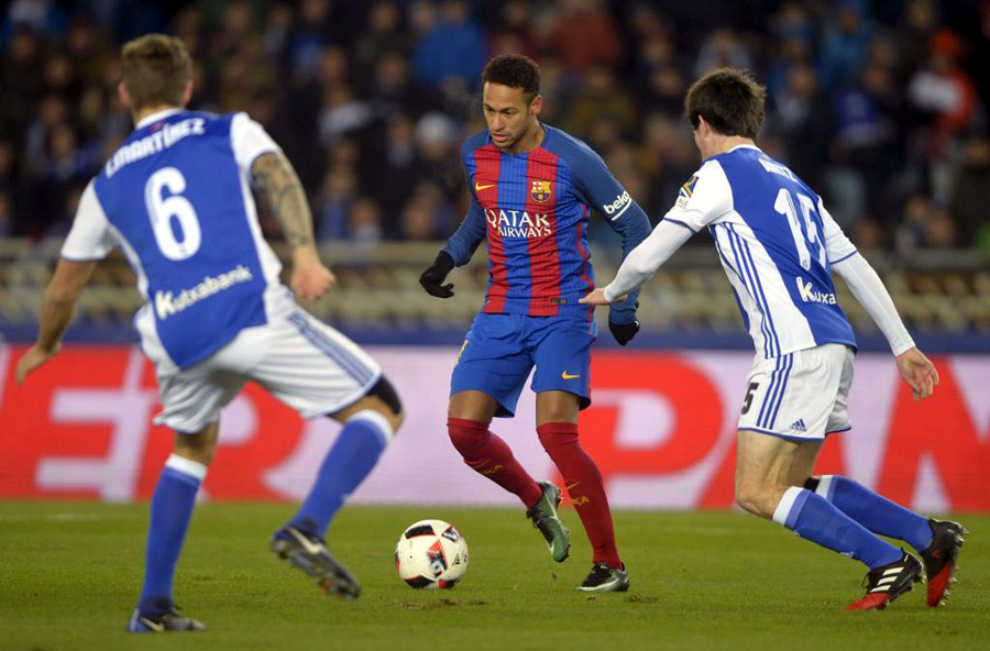 Neymar cứu cánh, Barca thắng nhọc Sociedad