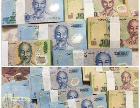 Đổi tiền mới Tết Đinh Dậu: Ngân hàng than khó,