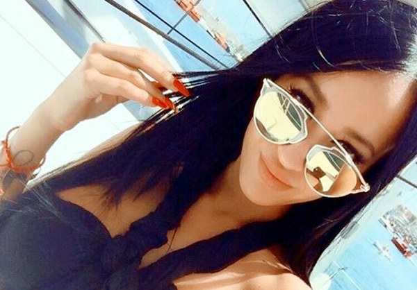 Xui người yêu sang Real, siêu mẫu khiến PSG dậy sóng