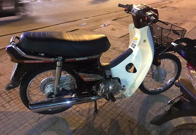 Honda Dream II Thái: 25 năm còn mới